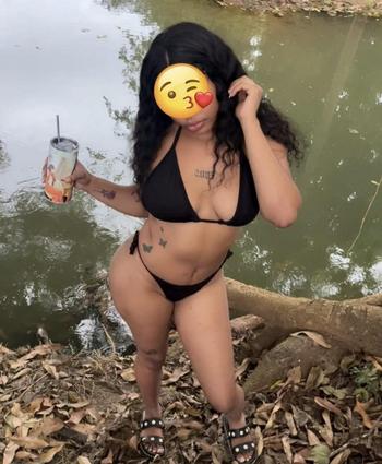 NAOMI, 23  female escort, Peoria